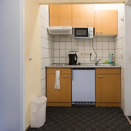 & Toepferstueb'l Konukevi