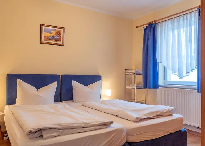 & Toepferstueb'l ゲストハウス Saalfeld Saale